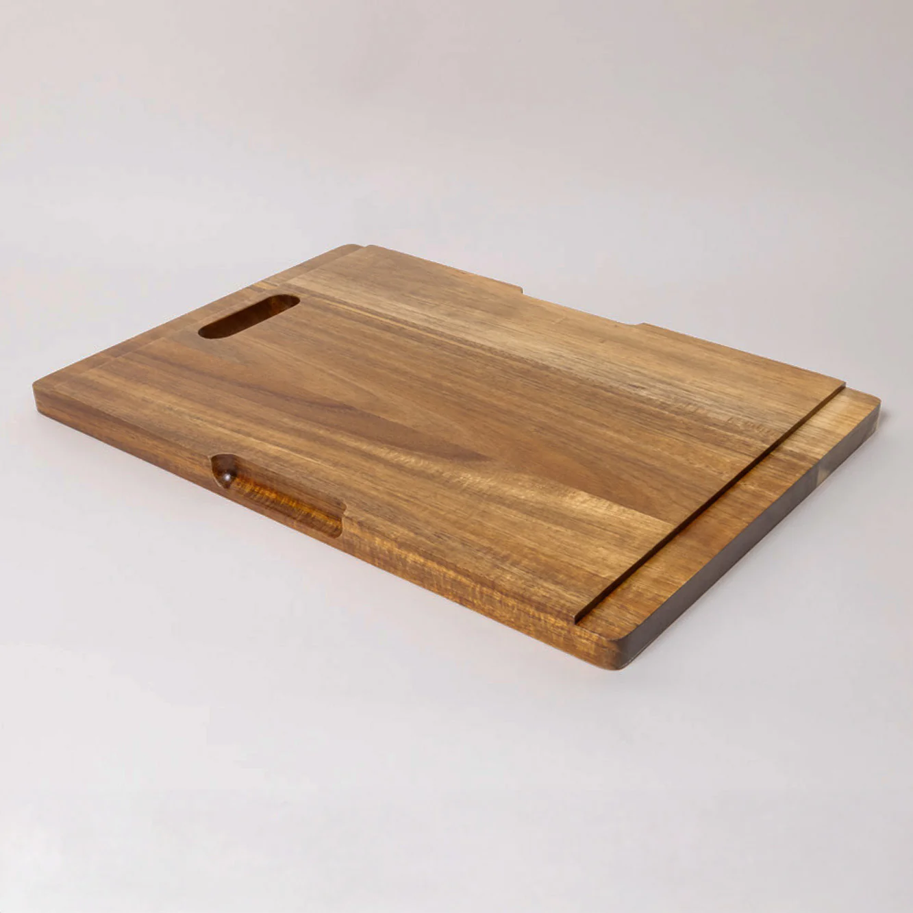Alma Alina Acacia Wood Chopping Board - Image 4