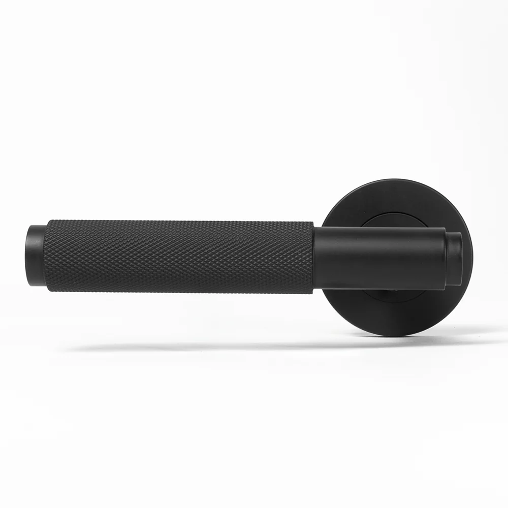 Alma Ivan Door Handle Knurled Matte Black - Image 4