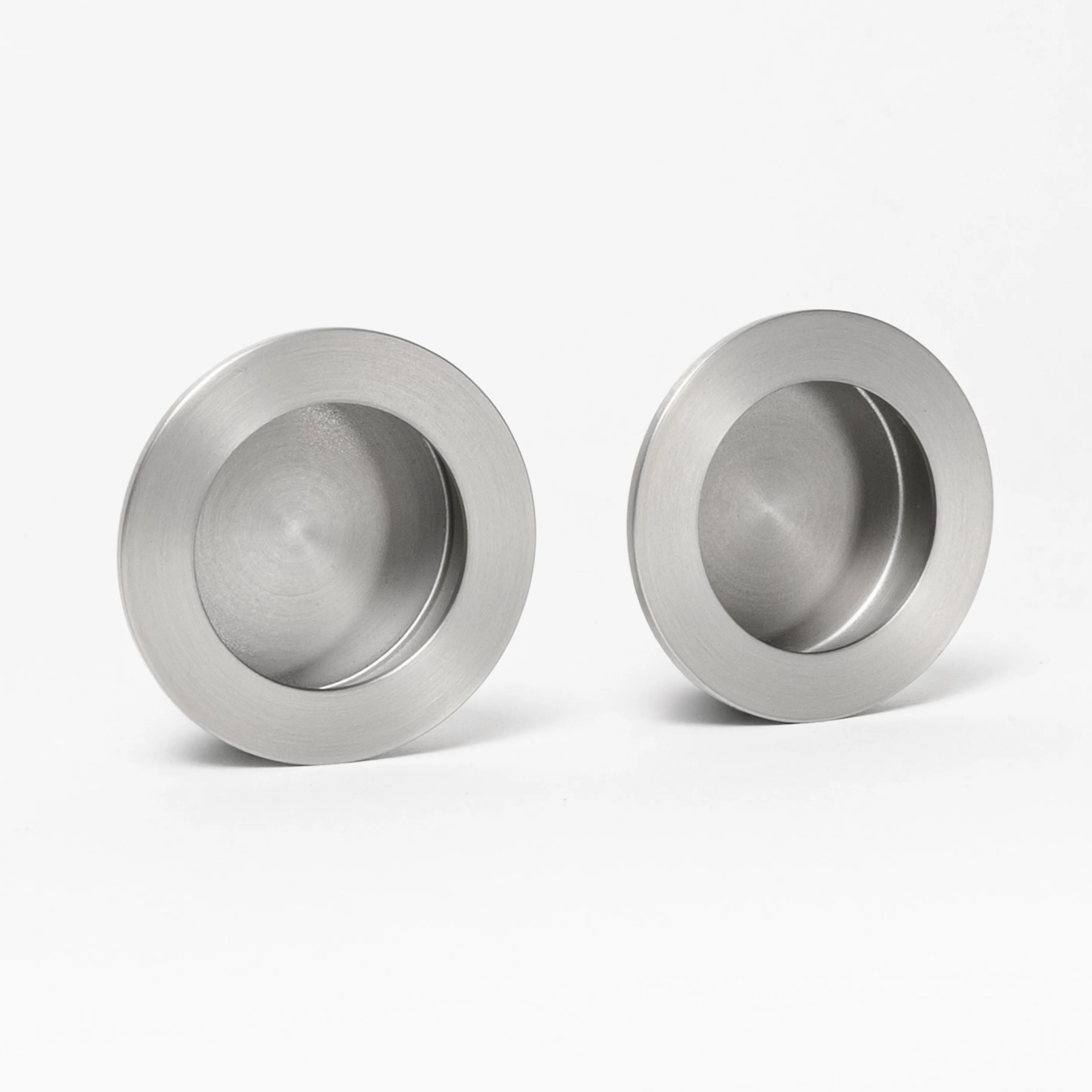 Alma Rian Round Flush Pull Brushed Nickel - Image 2