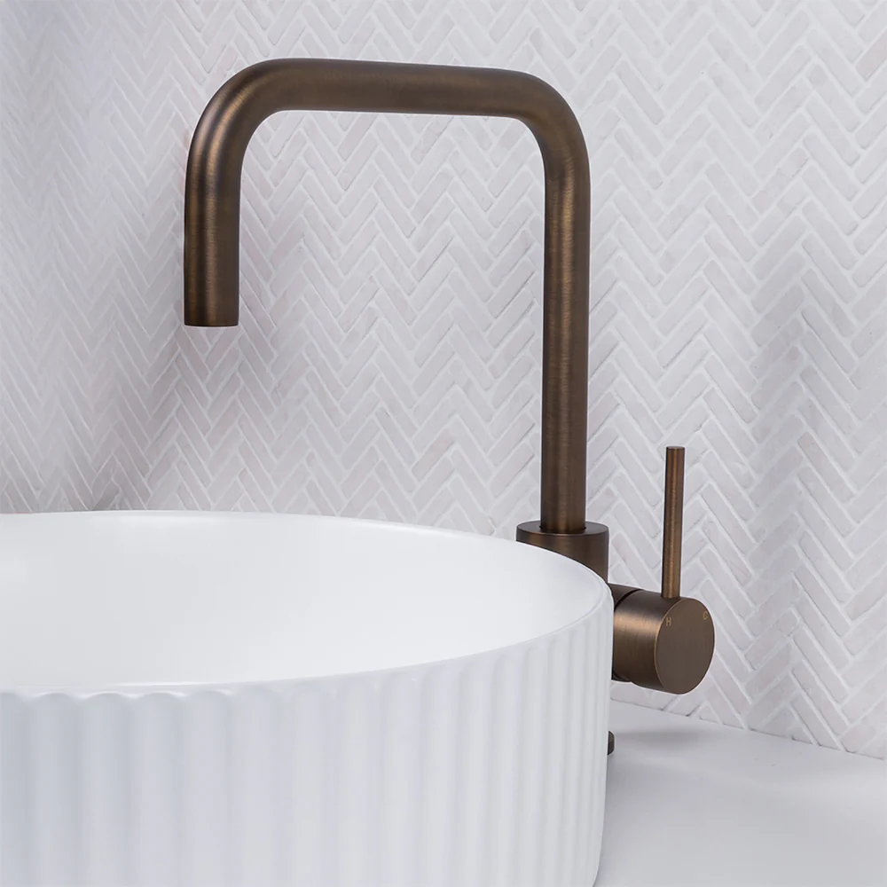 Alma Charlotte Brushed Vintage Antique Brass Square Mixer - Image 5