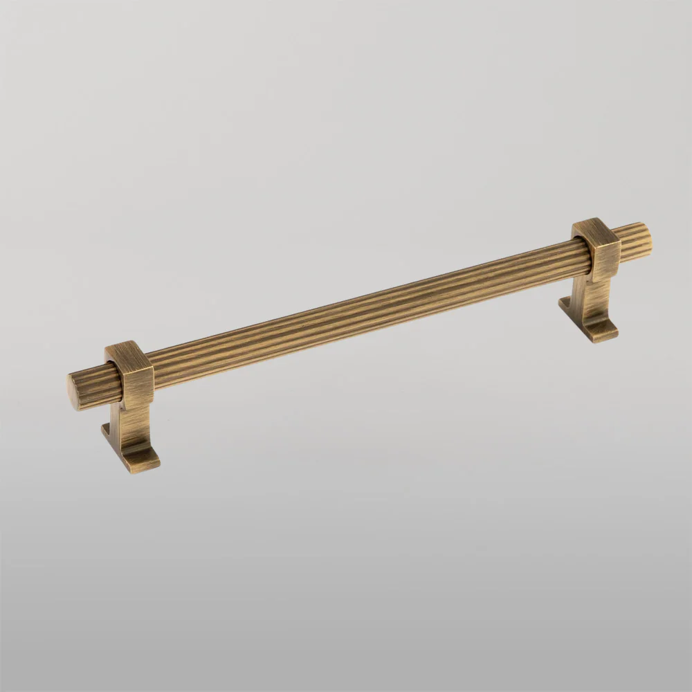 Momo Handles Momo Ambrose Bar Handle 160mm Antique Bronze Matte - Image 2