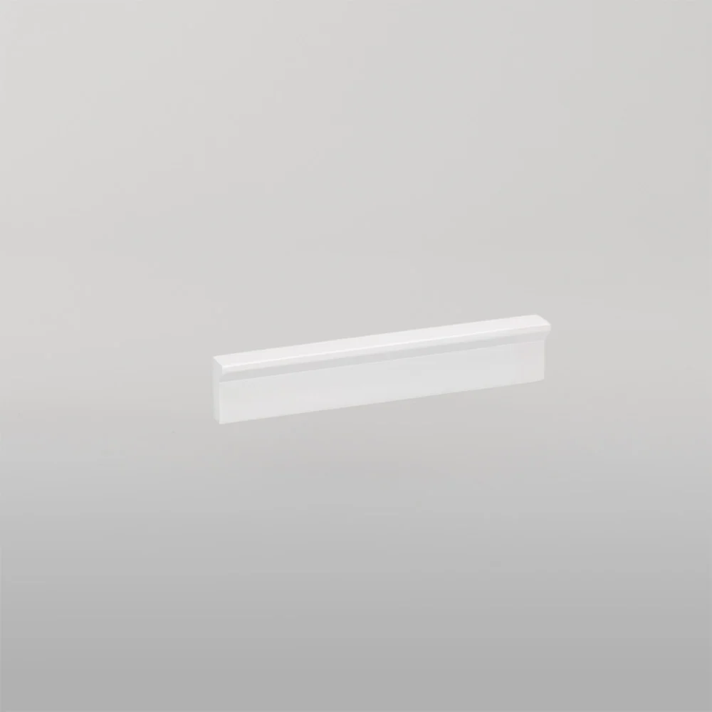 Momo Handles Momo Angle Pull Handle 64mm Matte White - Image 2