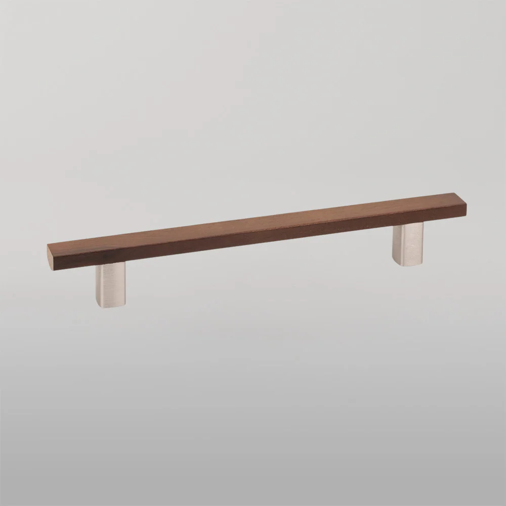 Momo Handles Momo Ara Timber D Handle 160mm Walnut - Image 2