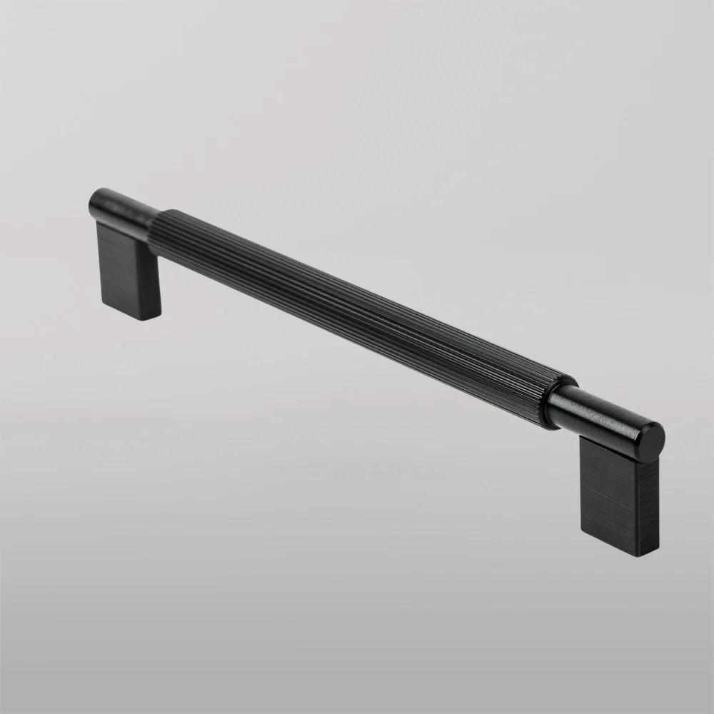 Momo Handles Momo Arpa D Handle 192mm Brushed Black - Image 2
