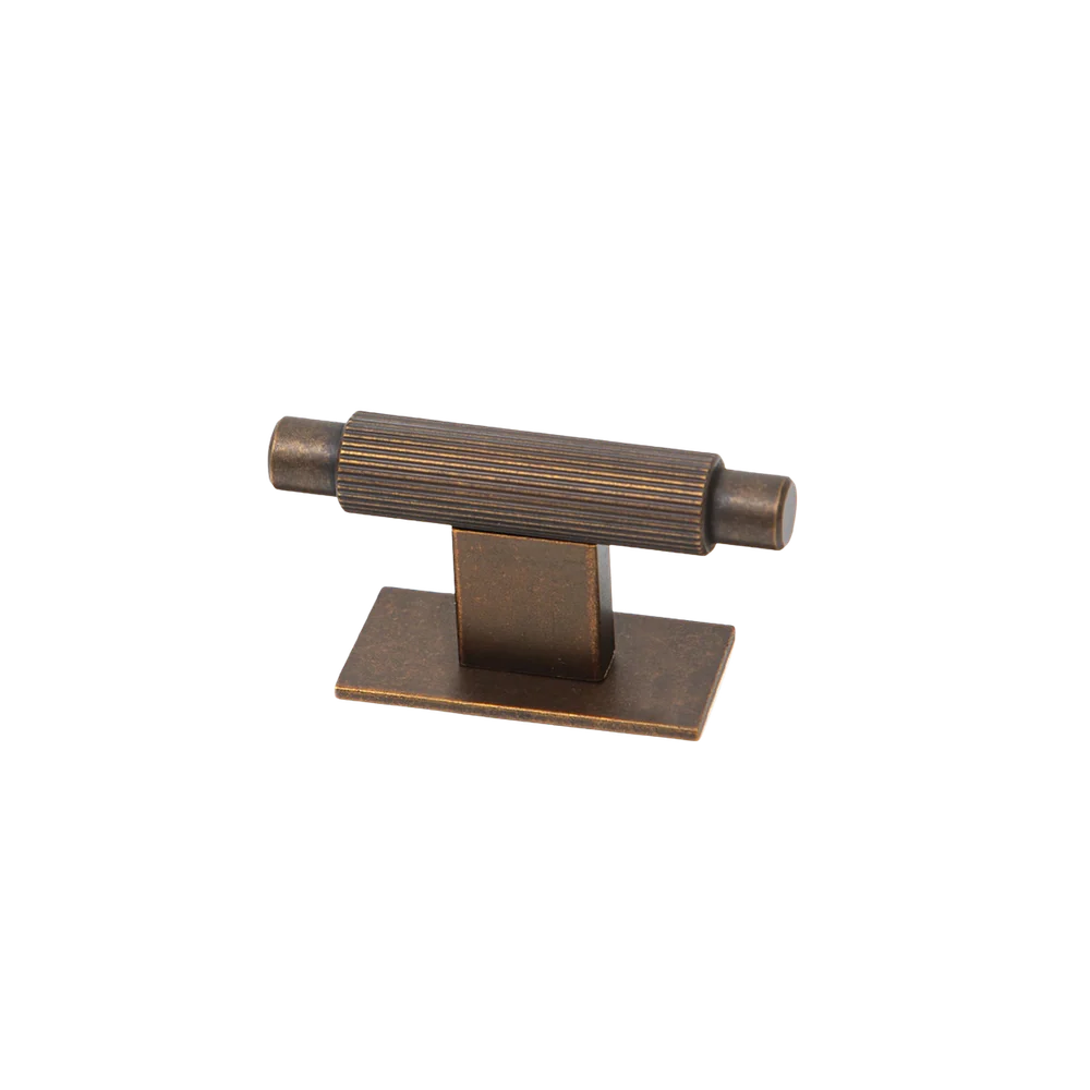 Momo Handles Momo Arpa T Knob And Backplate 70mm Antique Brass - Image 3