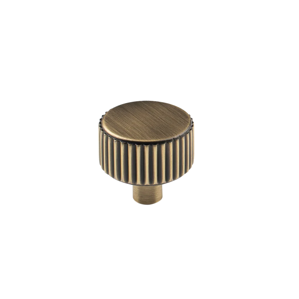 Momo Handles Momo Barrington Knob 32mm Dark Brushed Brass - Image 3