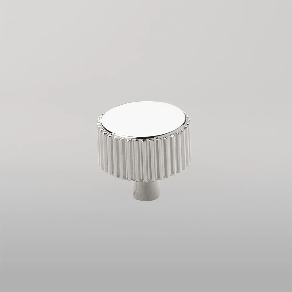 Momo Handles Momo Barrington Knob 32mm Polished Nickel - Image 2