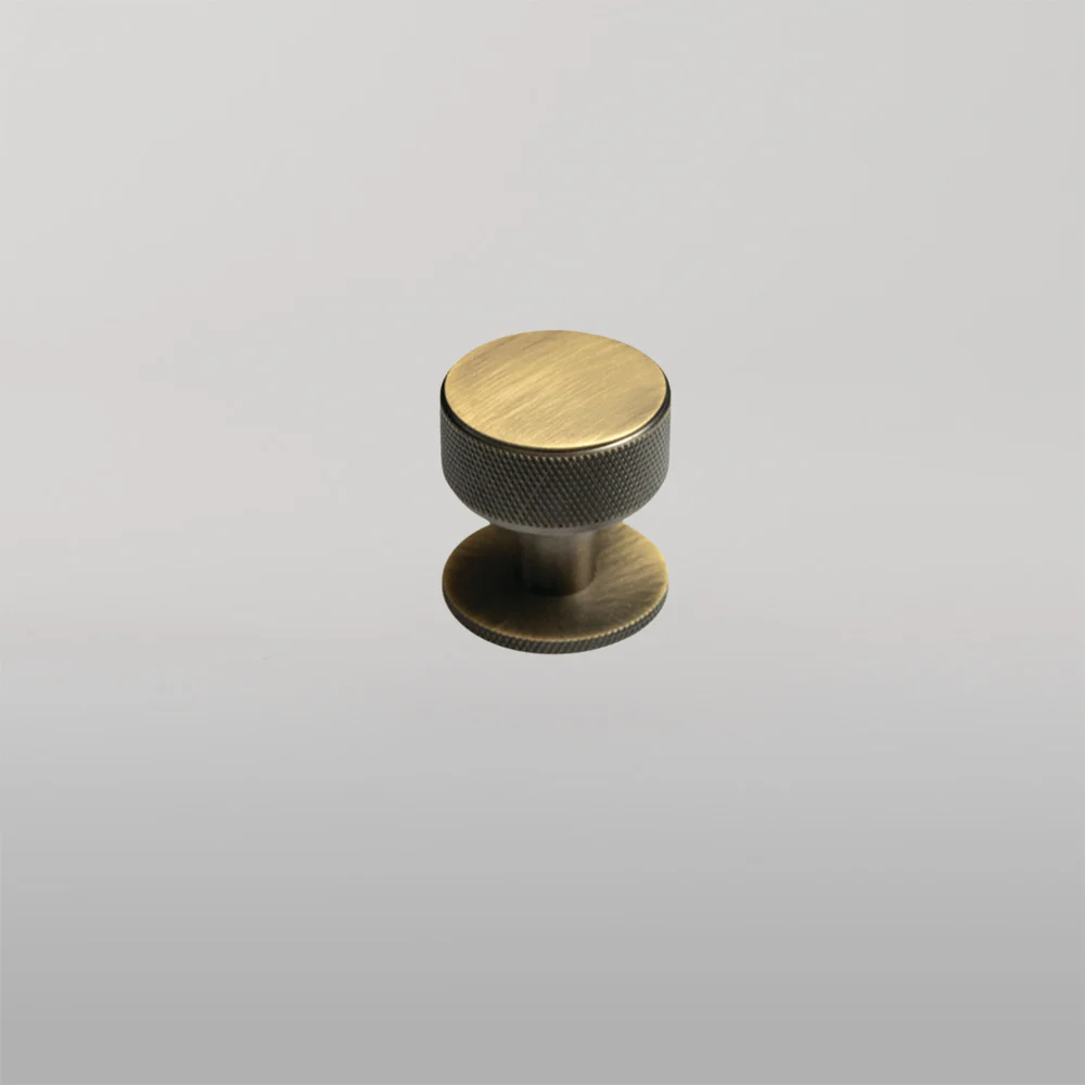 Momo Handles Momo Belgravia Solid Brass Round Knob 35mm Dark Brushed Brass - Image 2