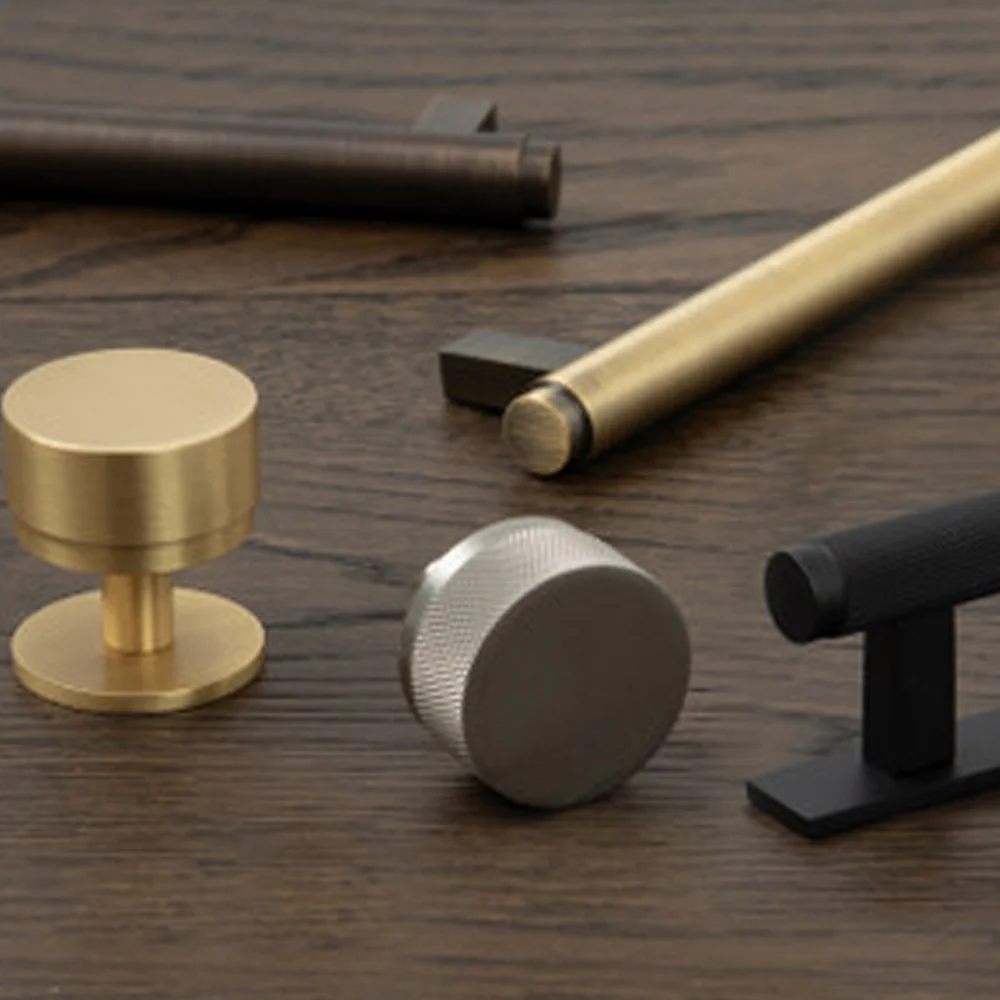 Momo Handles Momo Bellevue Solid Brass Plain Knob 35mm Brushed Satin Brass - Image 5