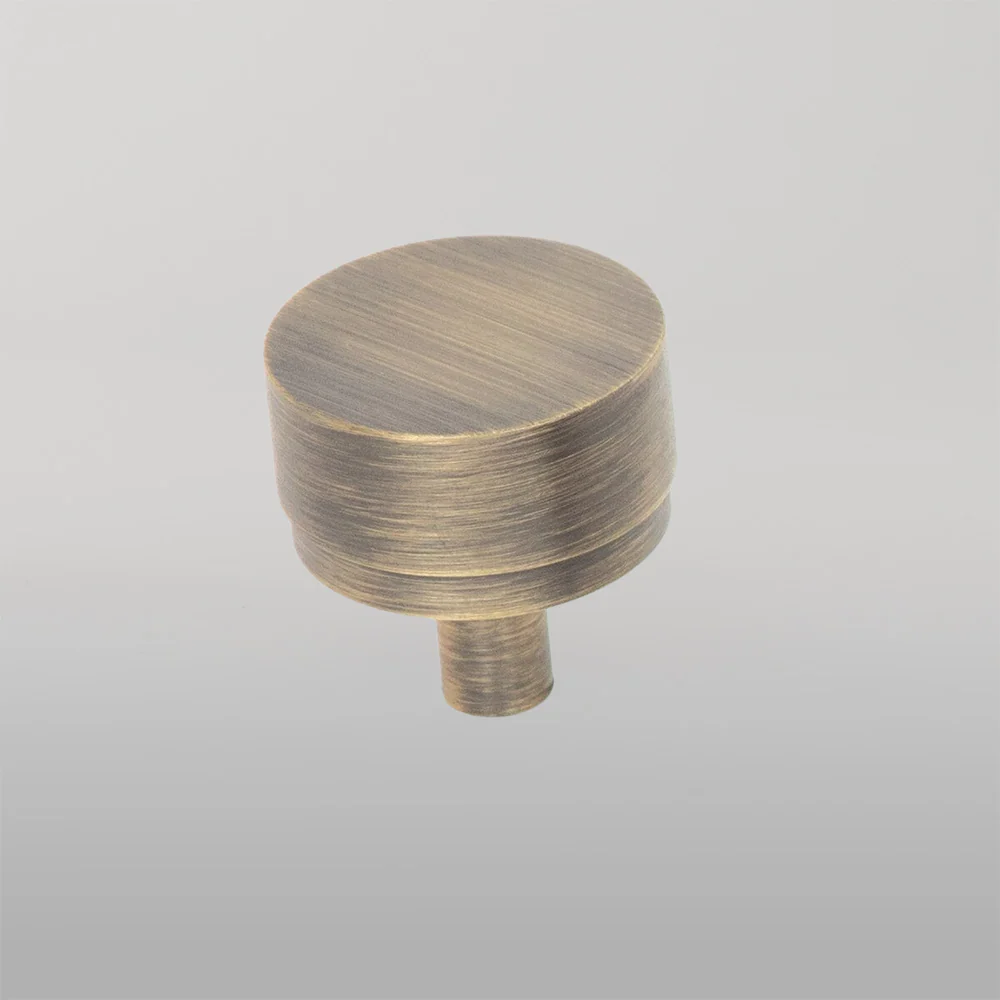 Momo Handles Momo Bellevue Solid Brass Plain Knob 35mm Dark Brushed Brass - Image 2