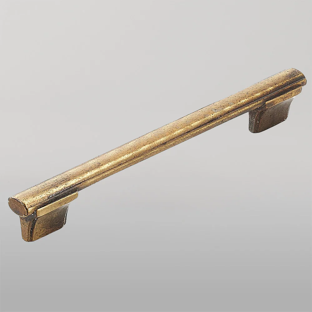 Momo Handles Momo Emma D Handle 160mm Aged Antique Brass - Image 2