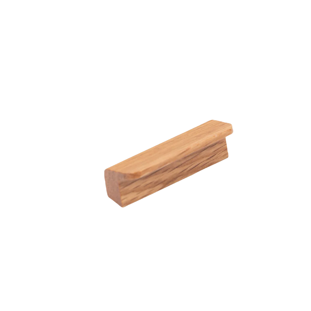 Momo Handles Momo Flapp Pull Timber Handle 70mm Oak - Image 3