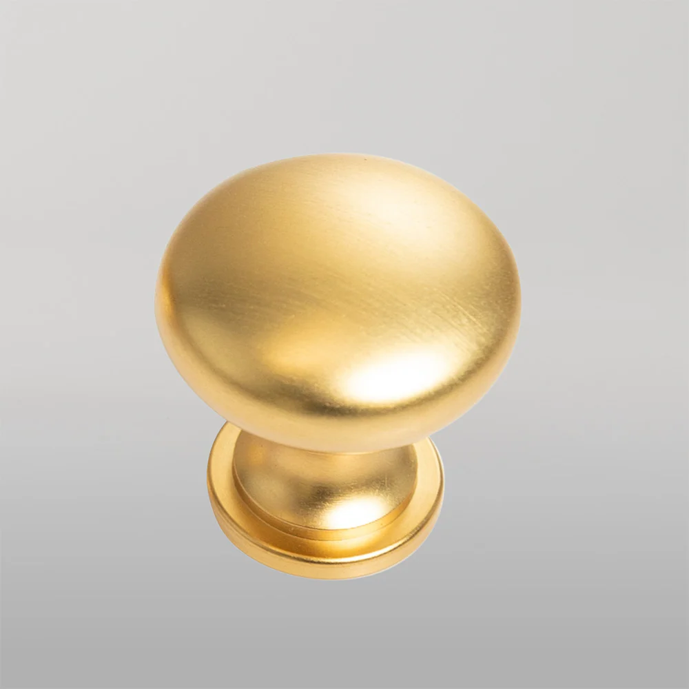 Momo Handles Momo Florencia Plain Knob 29mm Brushed Matte Brass - Image 2