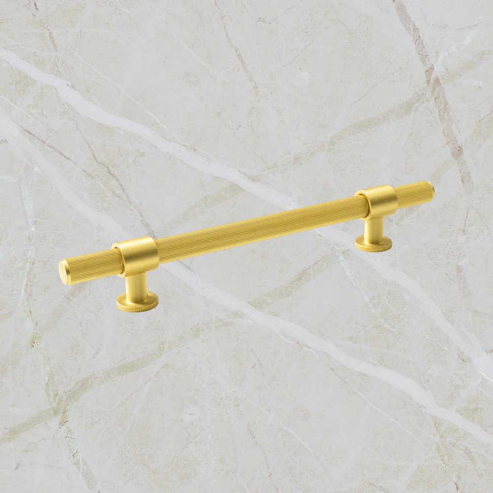 Momo Handles Belgravia Lined Bar Pull Solid Brass 160mm Brushed Satin Brass - Image 2