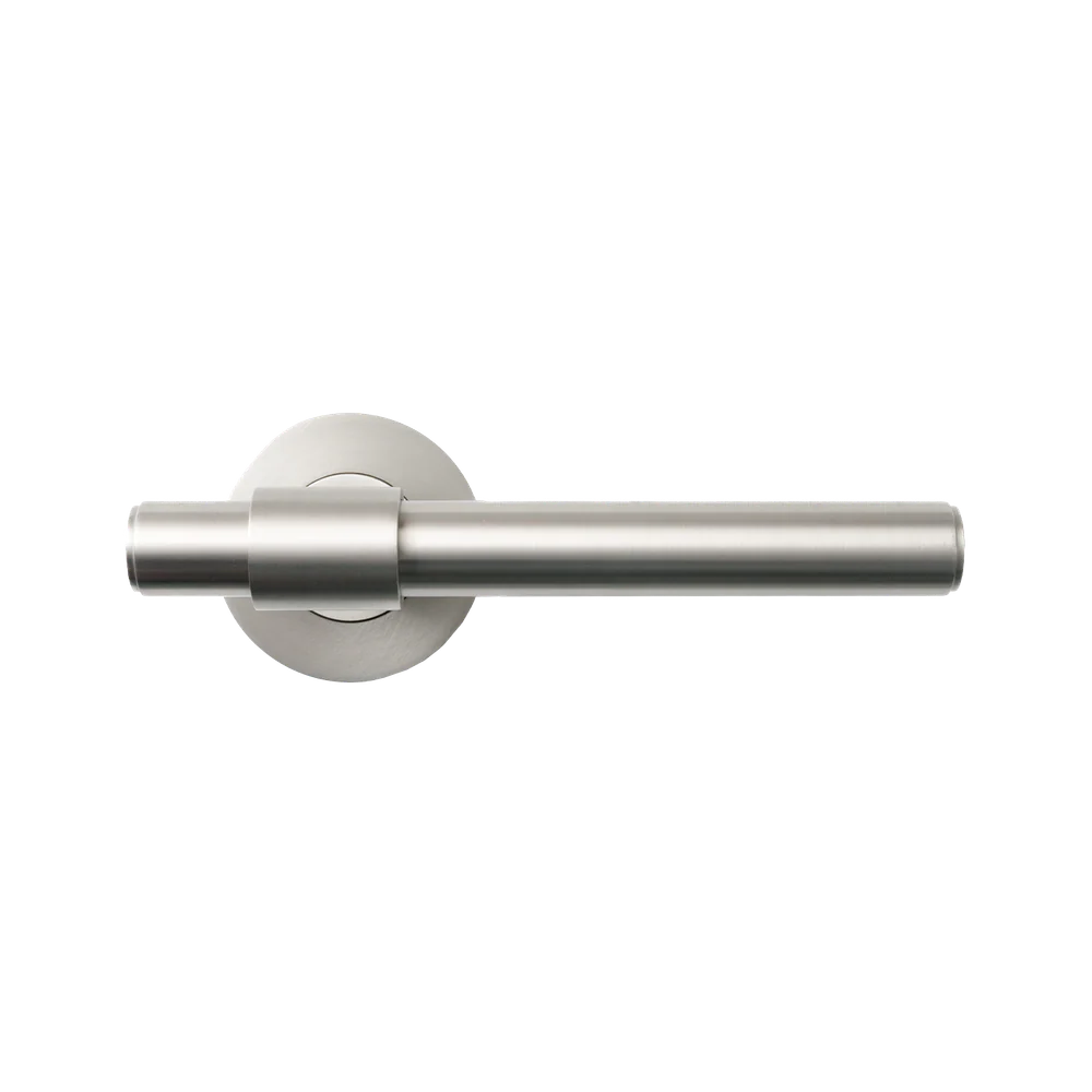 Momo Handles Belgravia Plain Solid Brass Lever Entrance Set Dull Brushed Nickel - Image 3