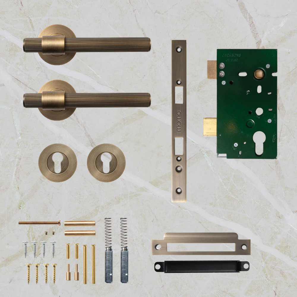 Momo Handles Belgravia Solid Brass Lined Lever Entrance Set Dark Brushed Brass - Image 2