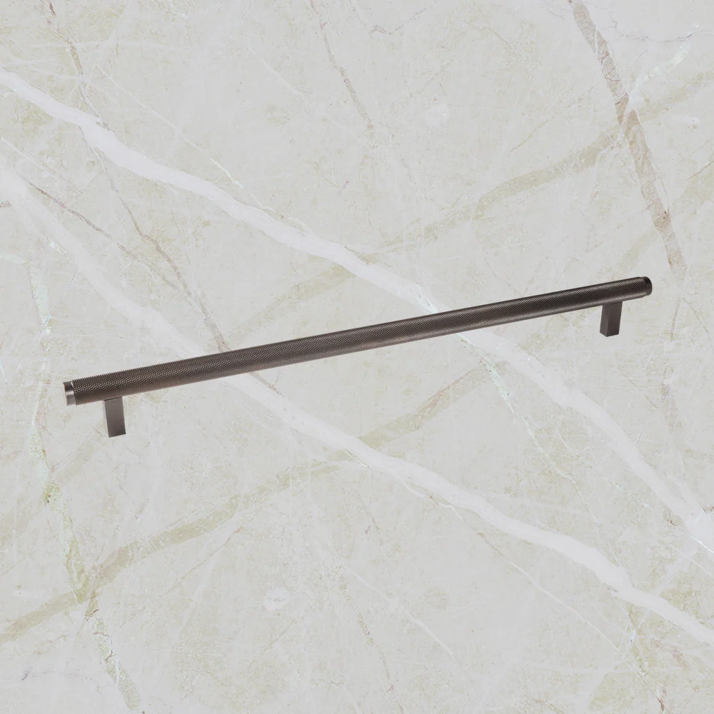Momo Handles Bellevue Knurled Bar Pull Solid Brass 320mm Dark Bronze - Image 2