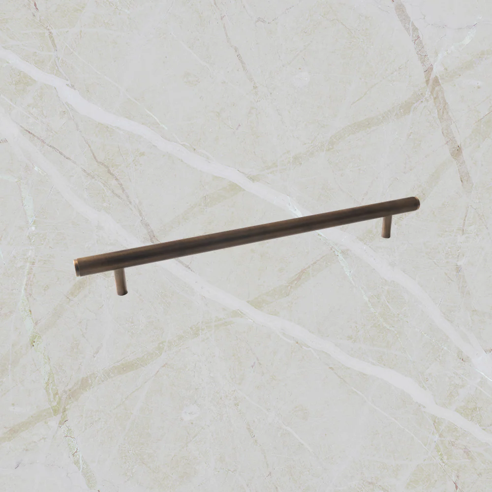 Momo Handles Bellevue Lined Solid Brass Entrance Pull Handle Bronze - Image 2