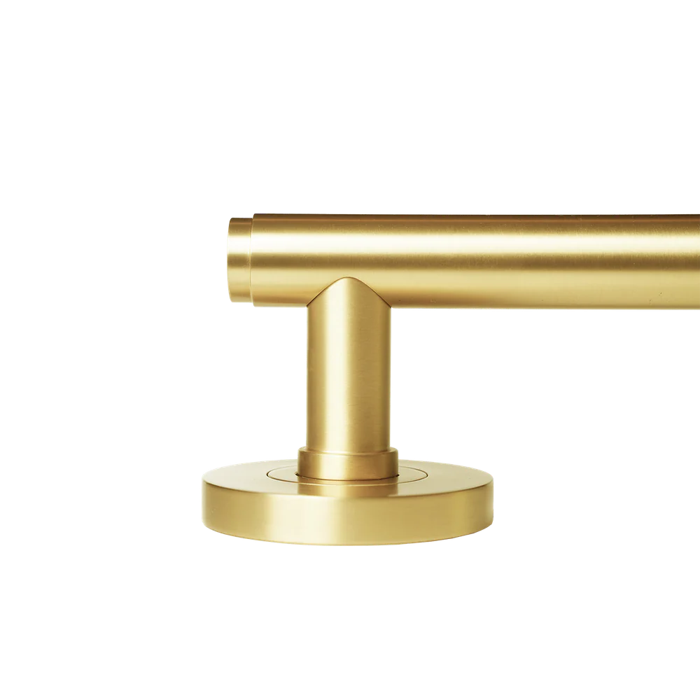 Momo Handles Bellevue Solid Brass Plain Tubular Latch Privacy Lever Set Brushed Satin Brass - Image 5