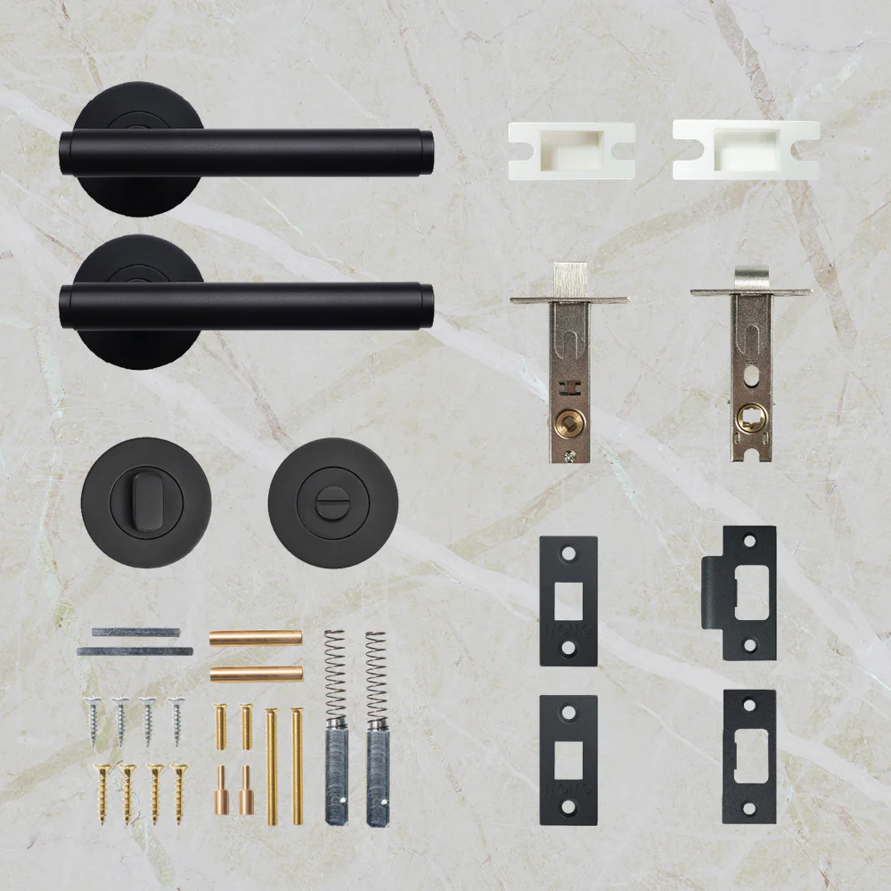 Momo Handles Bellevue Solid Brass Plain Tubular Latch Privacy Lever Set Matte Black - Image 2