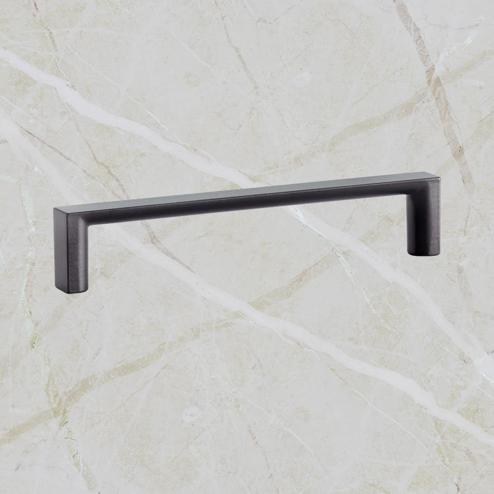 Momo Handles Dallas D Handle 128mm Matte Black - Image 2