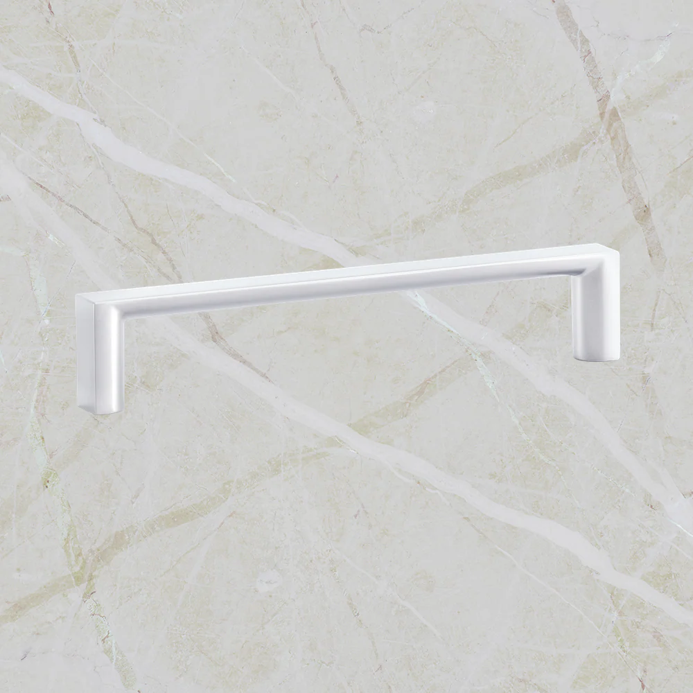 Momo Handles Dallas D Handle 128mm Satin Chrome - Image 2