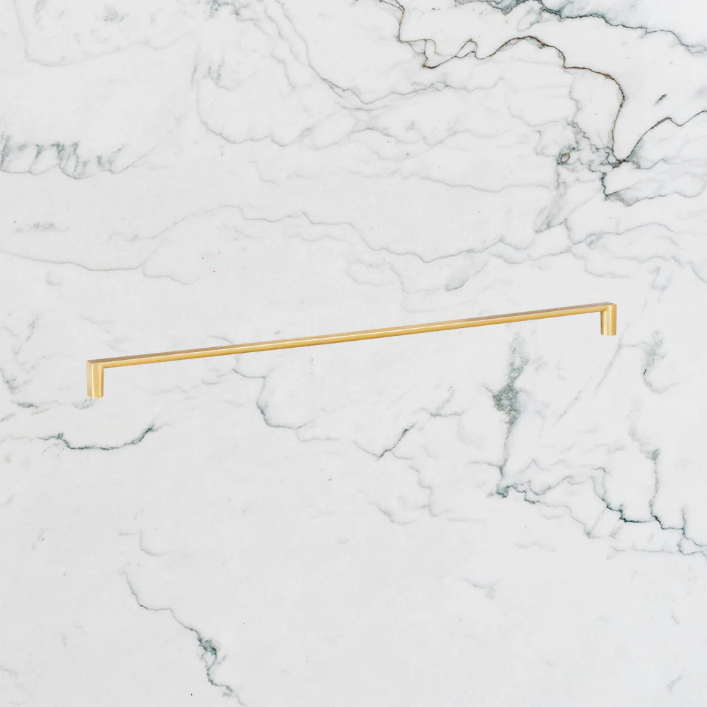 Momo Handles Dallas D Handle 448mm Brushed Matte Brass - Image 2