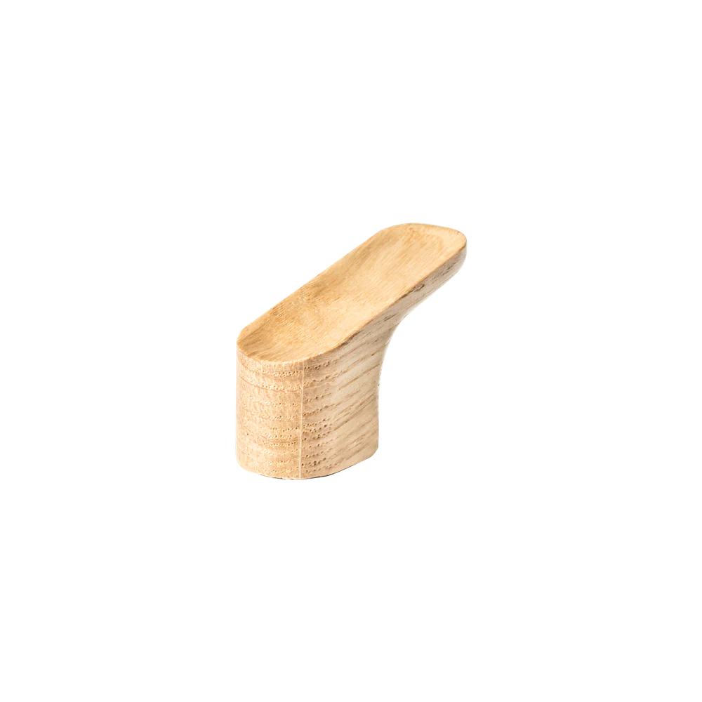 Momo Handles Luv Wood Angled Knob 51mm Oak - Image 3