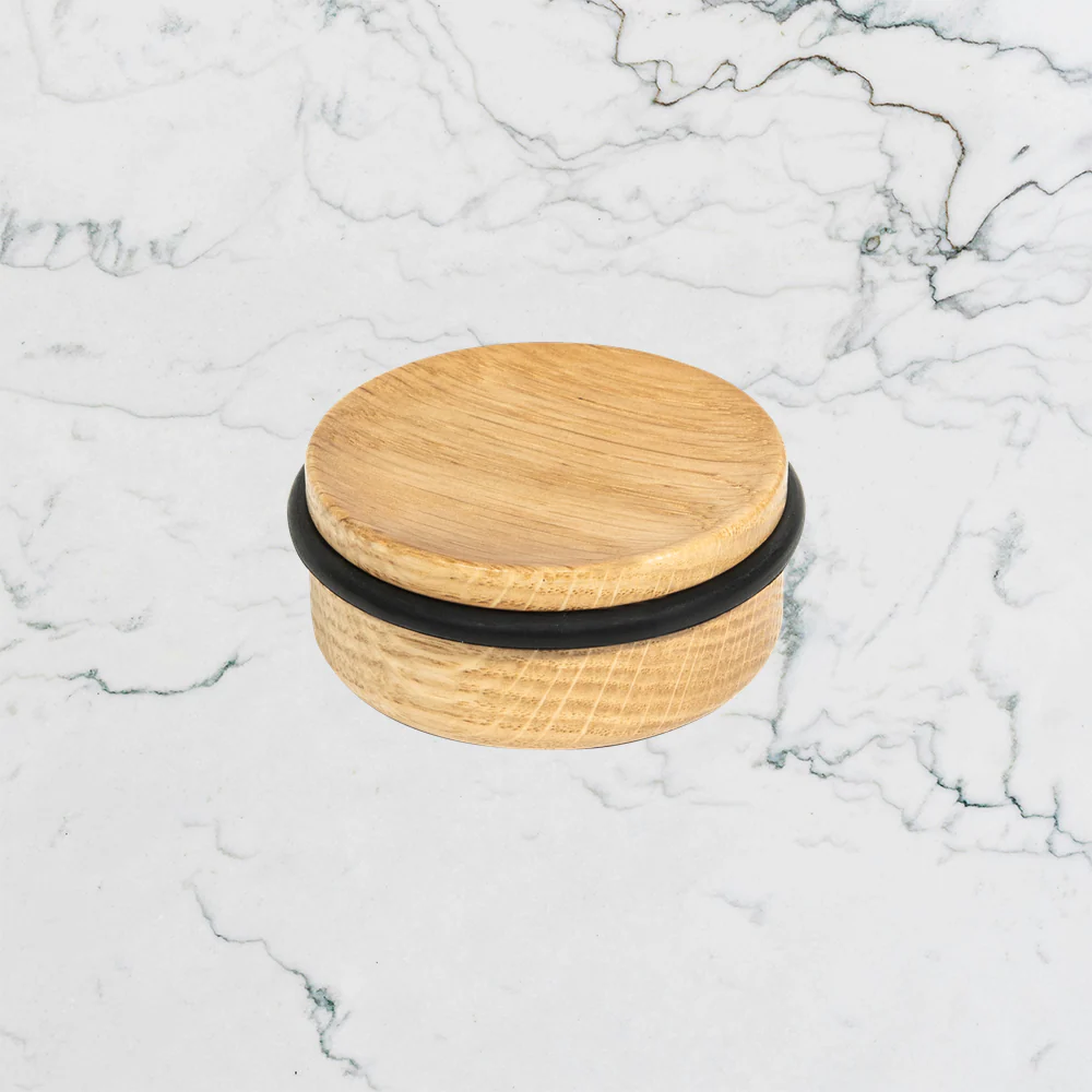 Momo Handles Luv Wood Door Stop 71mm Oak - Image 4
