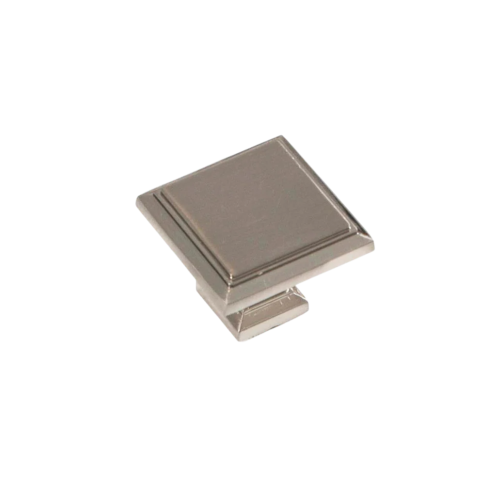 Momo Handles Momo Huntington Square Knob 32mm Brushed Nickel