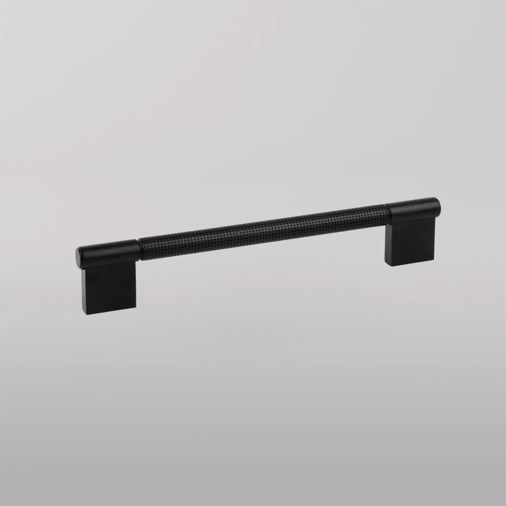 Momo Handles Momo Point D Handle 192mm Brushed Black - Image 2