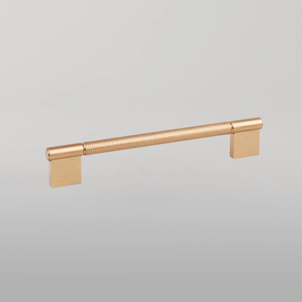 Momo Handles Momo Point D Handle 192mm Brushed Dark Brass - Image 2