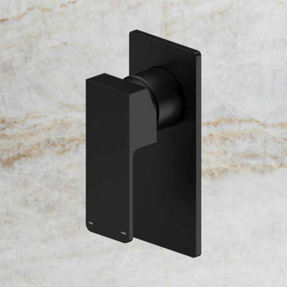 Nero Celia Shower Mixer with Rectangular Backplate Matte Black - Image 2