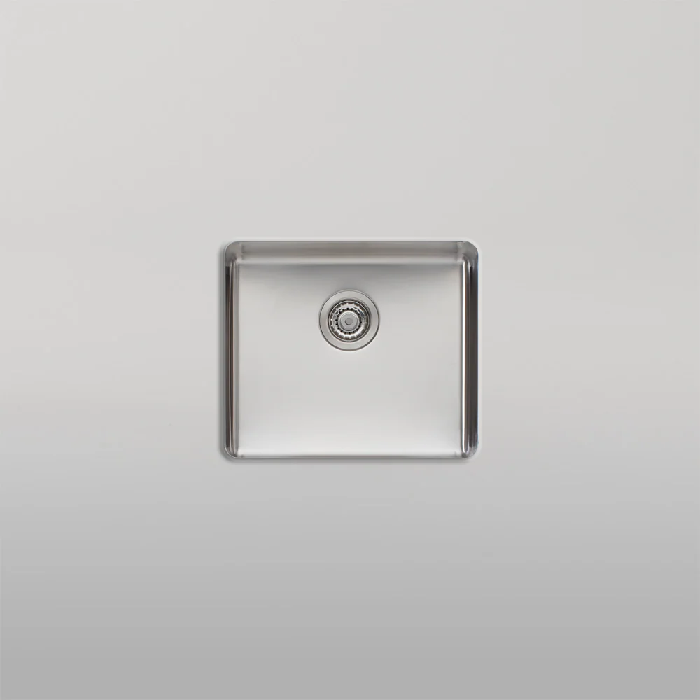 Oliveri Sonetto Large Bowl Undermount Sink Stainless Steel - Image 2