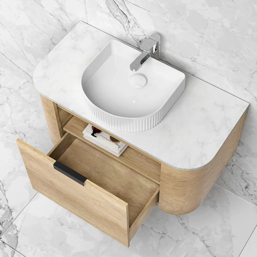 Otti Bondi 900mm Natural Oak Wall Hung Curve Vanity - Image 4