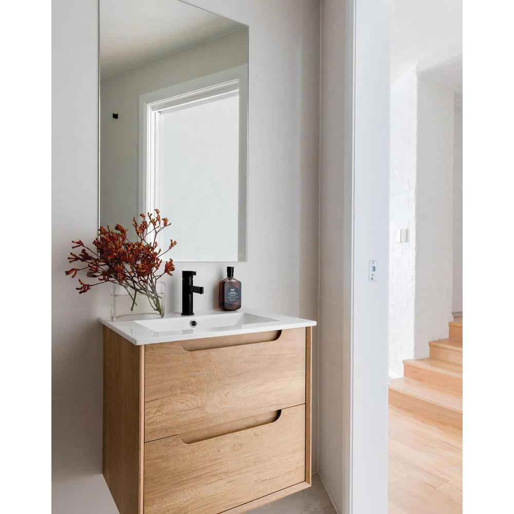 Otti Byron 750mm Natural Oak Wall Hung Vanity with Natural Carrara Marble Top and Undermount Basin - Image 2