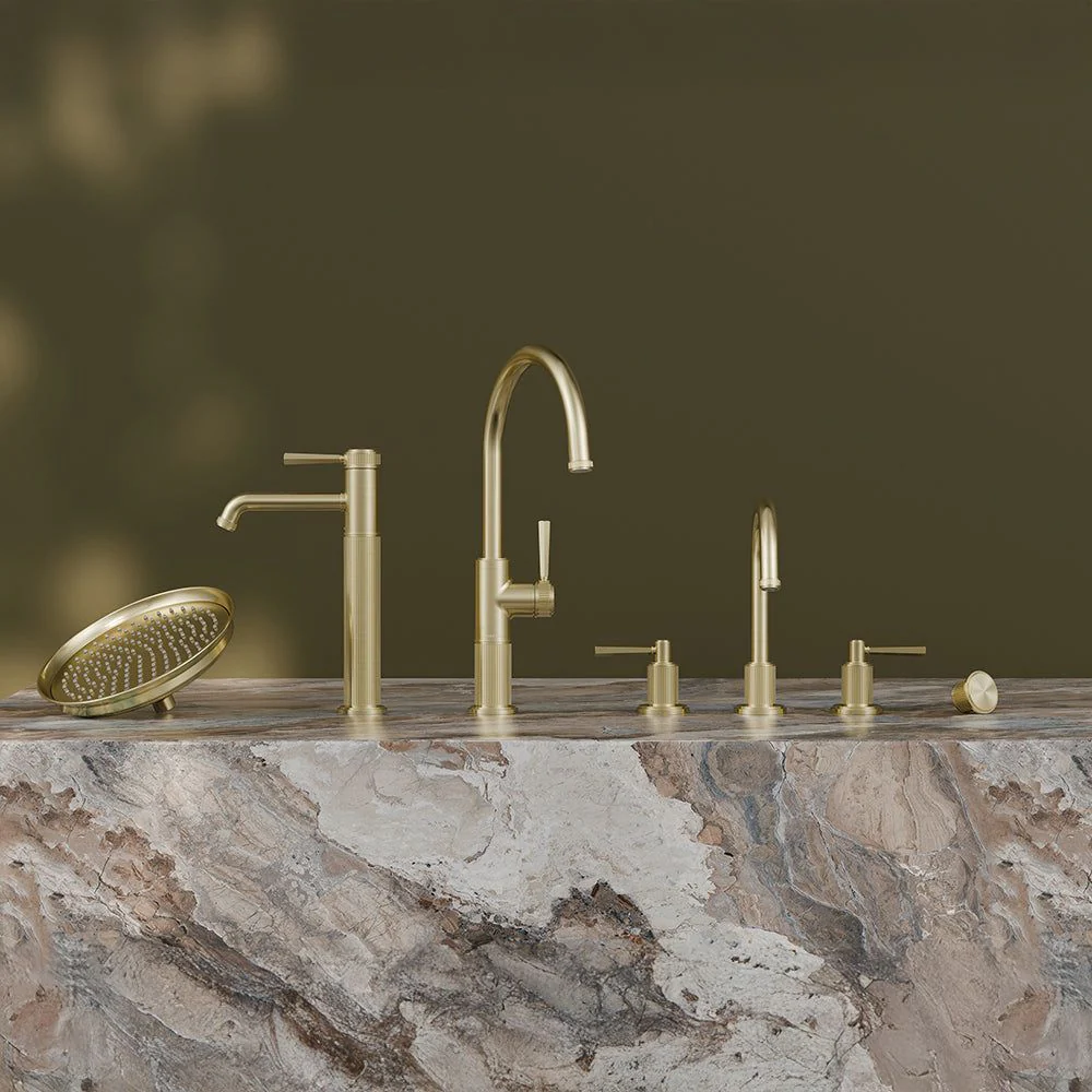 Phoenix Wiltern Pull Out Sink Mixer Brushed Gold - Image 2