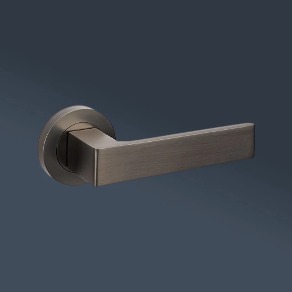 Zanda Boston Lever Set Door Handle Only Graphite Nickel - Image 2