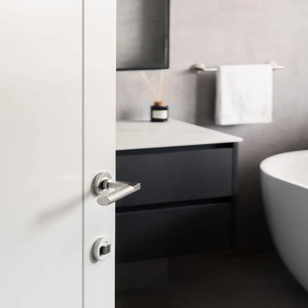 Zanda Zurich Entrance Set Lever Door Handle Brushed Nickel - Image 4